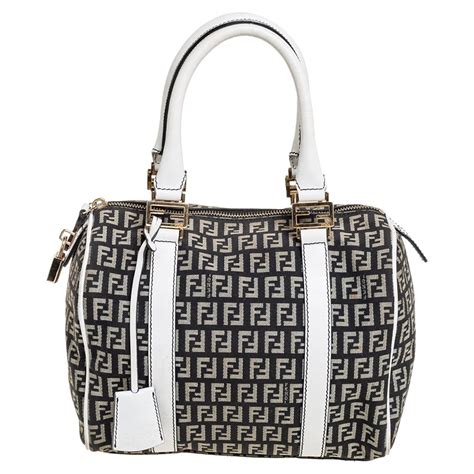 bauletto fendi boston con tracolla|Borse a mano Fendi Forever Bauletto per Donna.